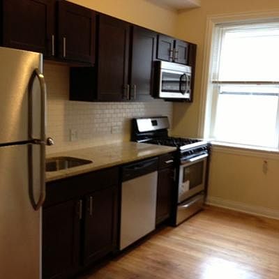 1st image of 1262 W Leland Ave #3