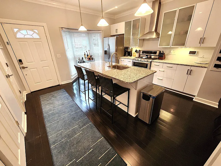 134 Acklen Park Dr — Photo 5