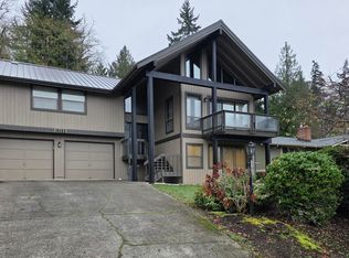 18062 11th Ave NE, Poulsbo, WA 98370