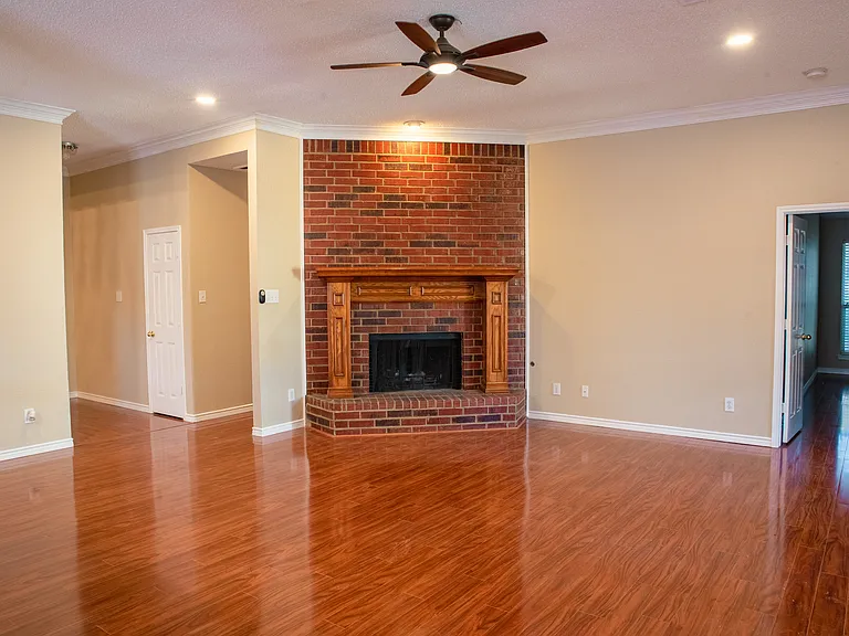 3213 Chalkstone Dr — Photo 8