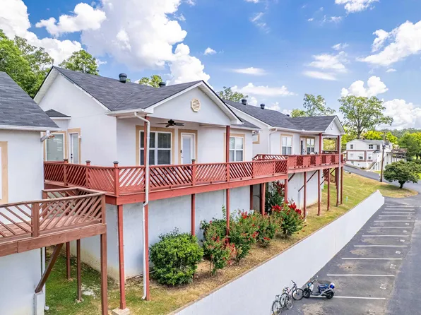 208 Aberina St APT B, Hot Springs, AR 71913