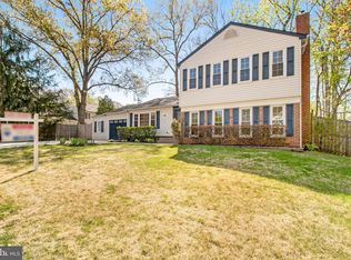 9088 Brook Ford Rd, Burke, VA 22015