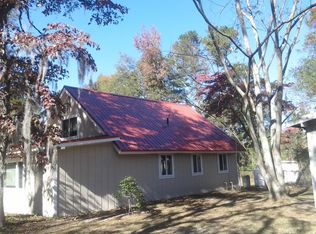 310 Sinkler Ave, Eutawville, SC 29048