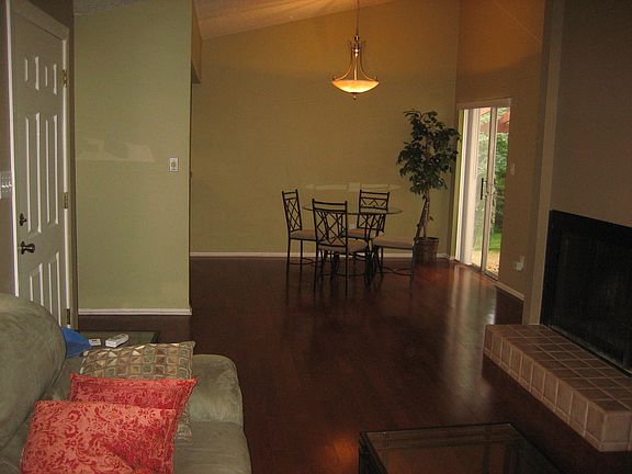 4th image of 863 Beach Breeze Dr