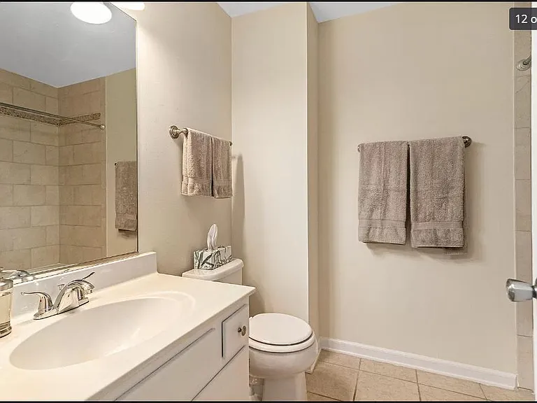 1424 Normantown Rd — Photo 17