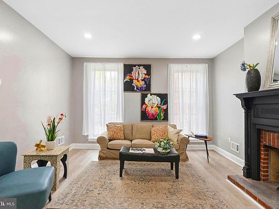 5th image of 1626 Hollins St