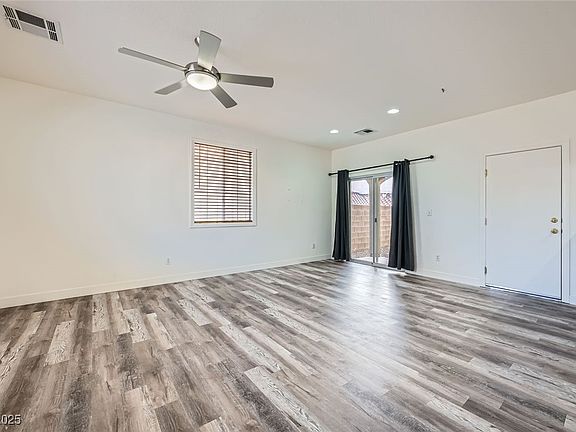 5th image of 4035 Sparrow Rock St