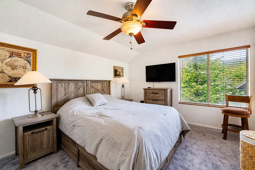 2116 Bernina Drive - 2 — Photo 4