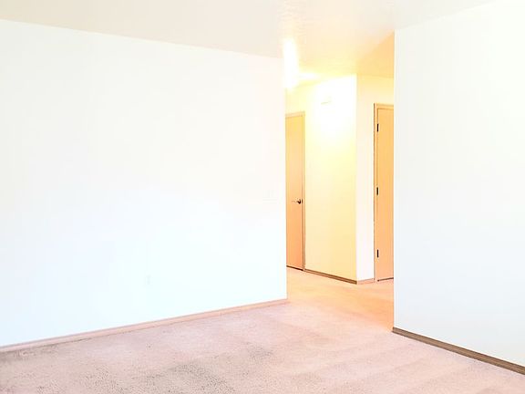 5th image of 1109 N Western Ave #1111-B