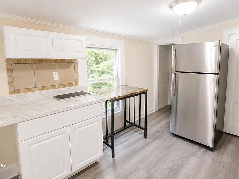 125 Shelton Ave #2B — Photo 4