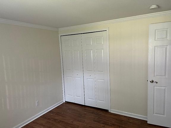 4th image of 2709 North Dr Unit 1