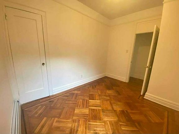 4th image of 118-12 Queens Blvd #30