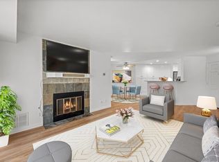 City Scene, San Diego, CA 92111