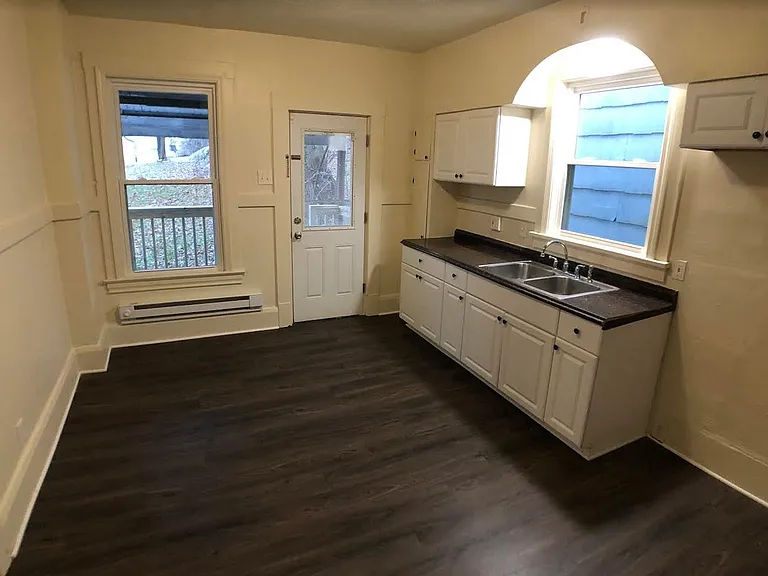 802 Punta Gorda Ave — Photo 3