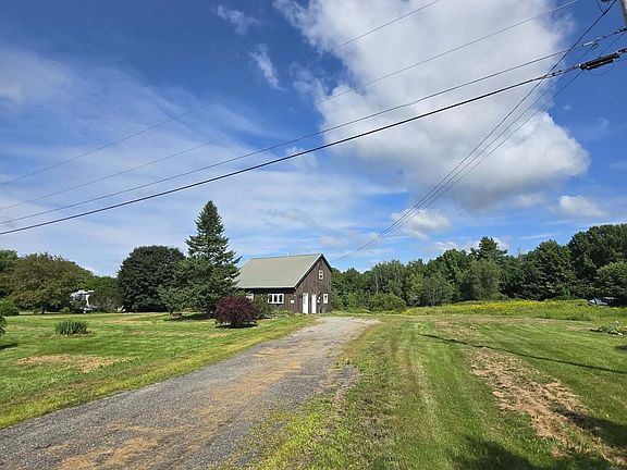 2nd image of 11 Hunton Loop