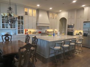 220 Old Grove Rd, Colleyville, TX 76034