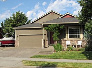 1744 5th St, Hood River, OR 97031