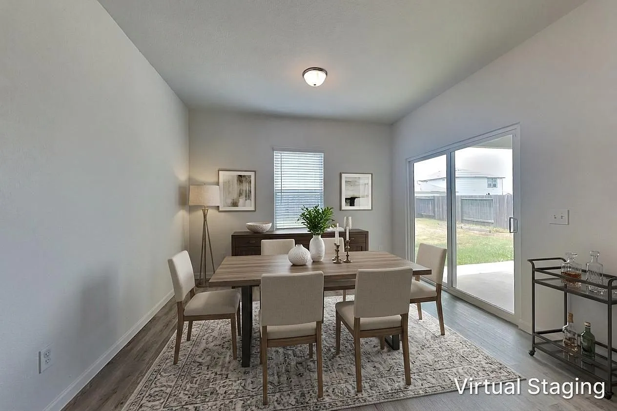 3 bed, 2.0 bath, 1769 sqft, $2,015 — Photo 3