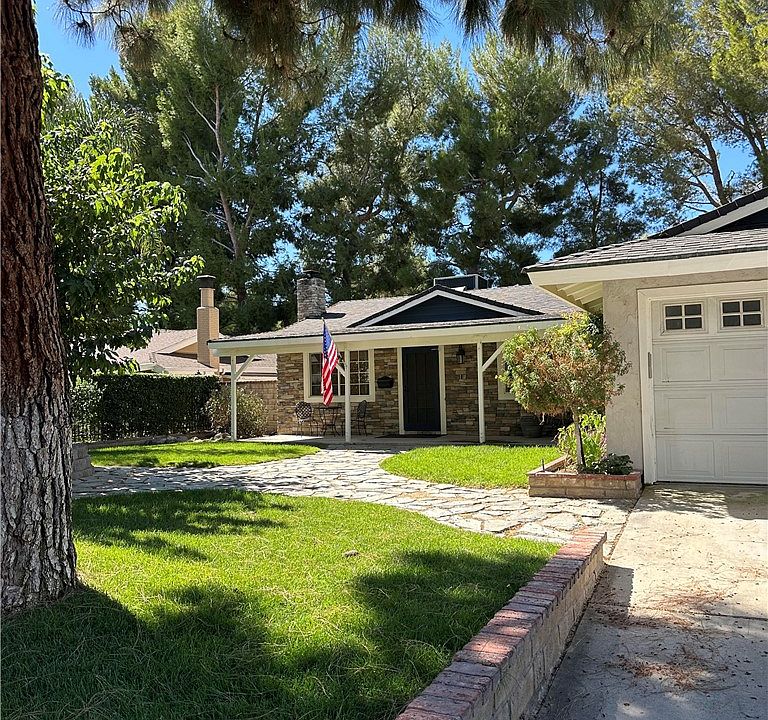 1st image of 29401 Florabunda Rd