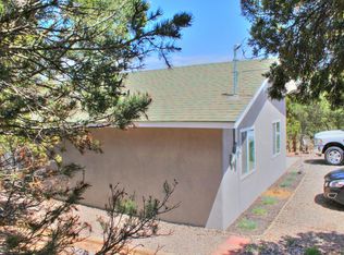 35 Axton Ct, Tijeras, NM 87059