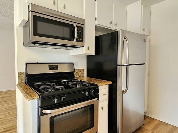 5th image of 12320 Texas Ave APT 4