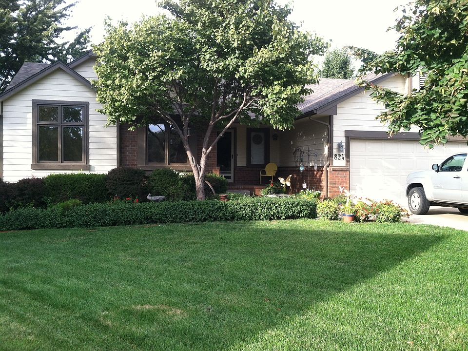 Home for sale in Derby Ks