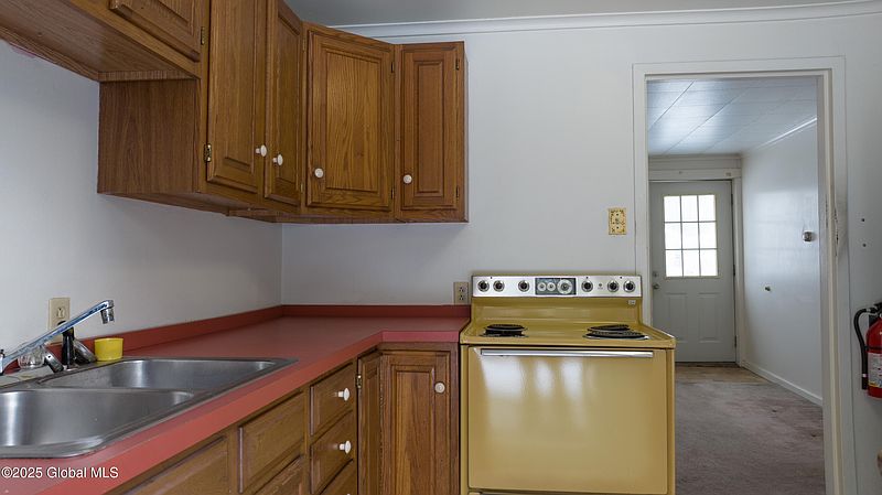 2nd image of 110 Traver Road