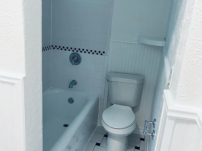 6131 Velasco Ave — Photo 7
