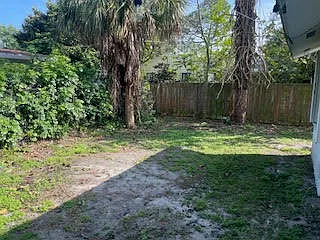 2 bed, 2.0 bath, 2520 sqft, $2,600 — Photo 3