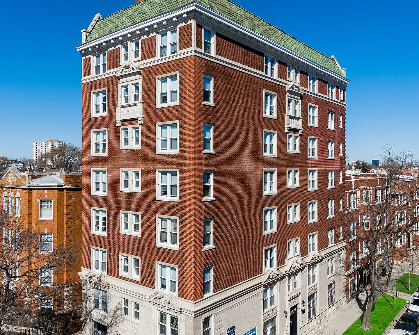 The Greenview — Photo 1