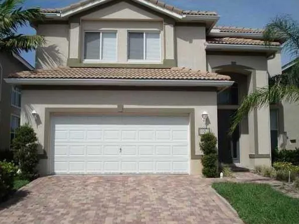 1101 Center Stone Ln, Riviera Beach, FL 33404