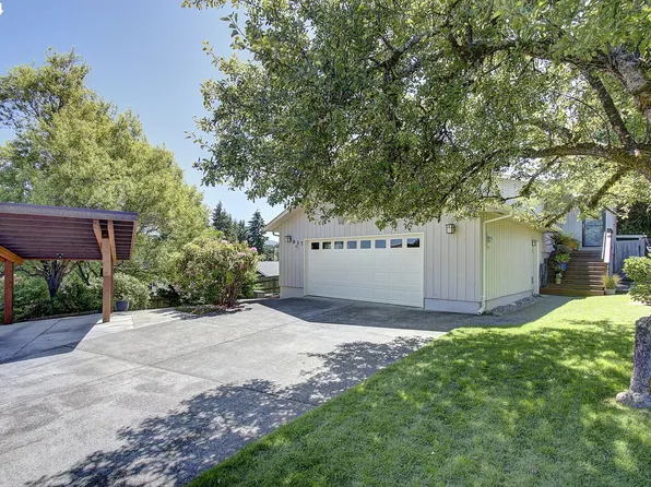 937 Janis Ct, Clatskanie, OR 97016