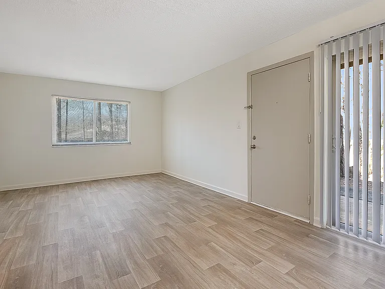 Enclave at North Point — Photo 97