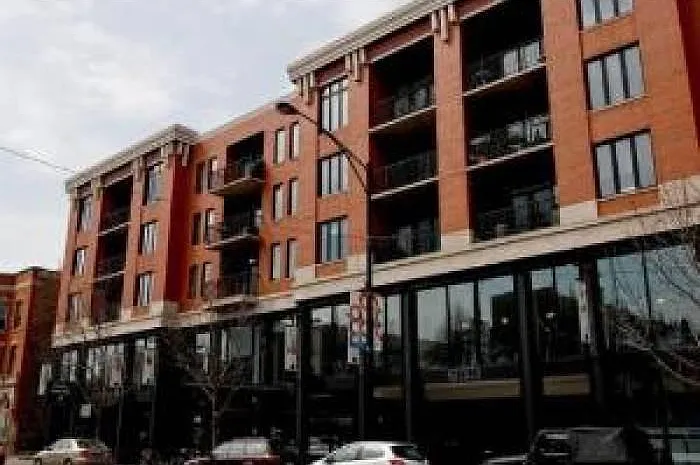3232 N Halsted St #D706 — Photo 1