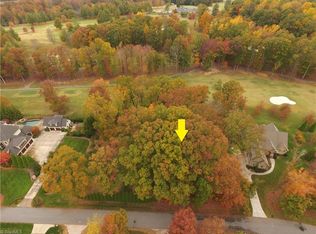 L437 Broadmoor Dr, Statesville, NC 28625
