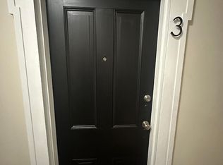 229 W Main St APT 3, Mechanicsburg, PA