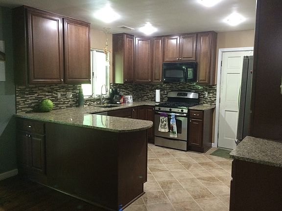 3rd image of 261 Ivy Hill Dr