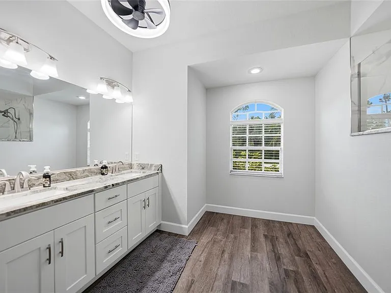 2880 Vogler Ln — Photo 19