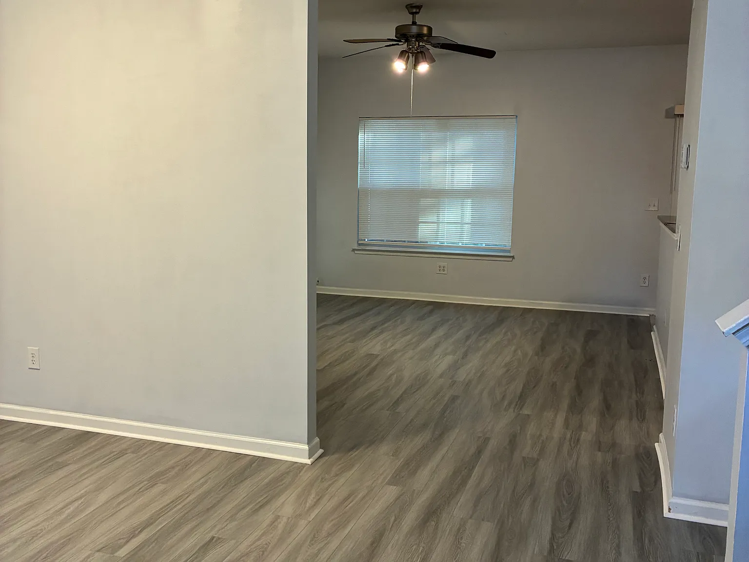 3 bed, 2.5 bath, 1661 sqft, $2,080 — Photo 3
