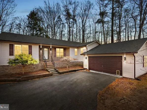 528 Northwood Cir, Cross Junction, VA 22625