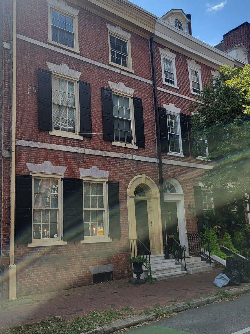 1 bed, 1.5 bath, 3973 sqft, $2,875 — Photo 1