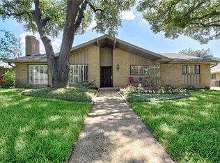2004 Spring Run Dr, Carrollton, TX 75006