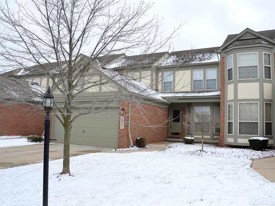 1st image of 1867 Otter Pond Ln