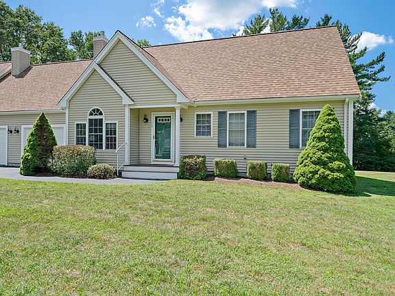 3rd image of 70 Papermill Rd