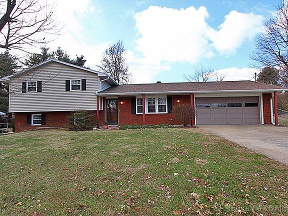 4th image of 855 Strawberry Ln