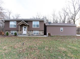 2154 County Road 2610, Moberly, MO 65270