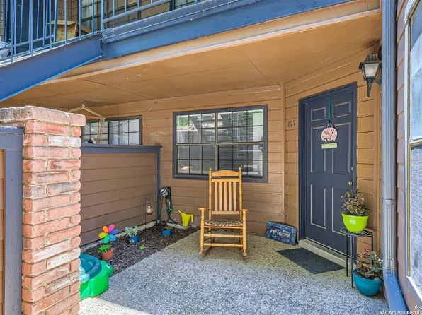 4803 Hamilton Wolfe Rd #107, San Antonio, TX 78229