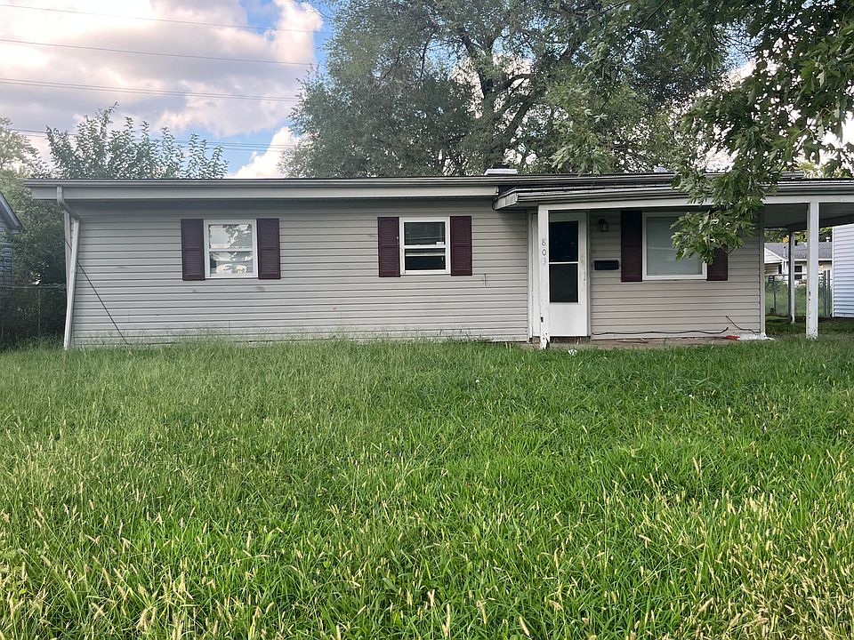 1st image of 803 E 5th St