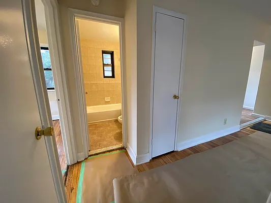 Rented by Contact Realty | media 33