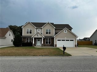 285 Wedgefield Dr, Raeford, NC 28376